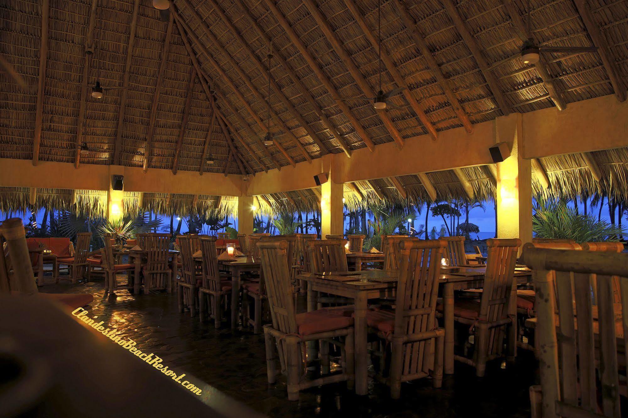 Clandestino Beach Resort Parrita Exterior foto